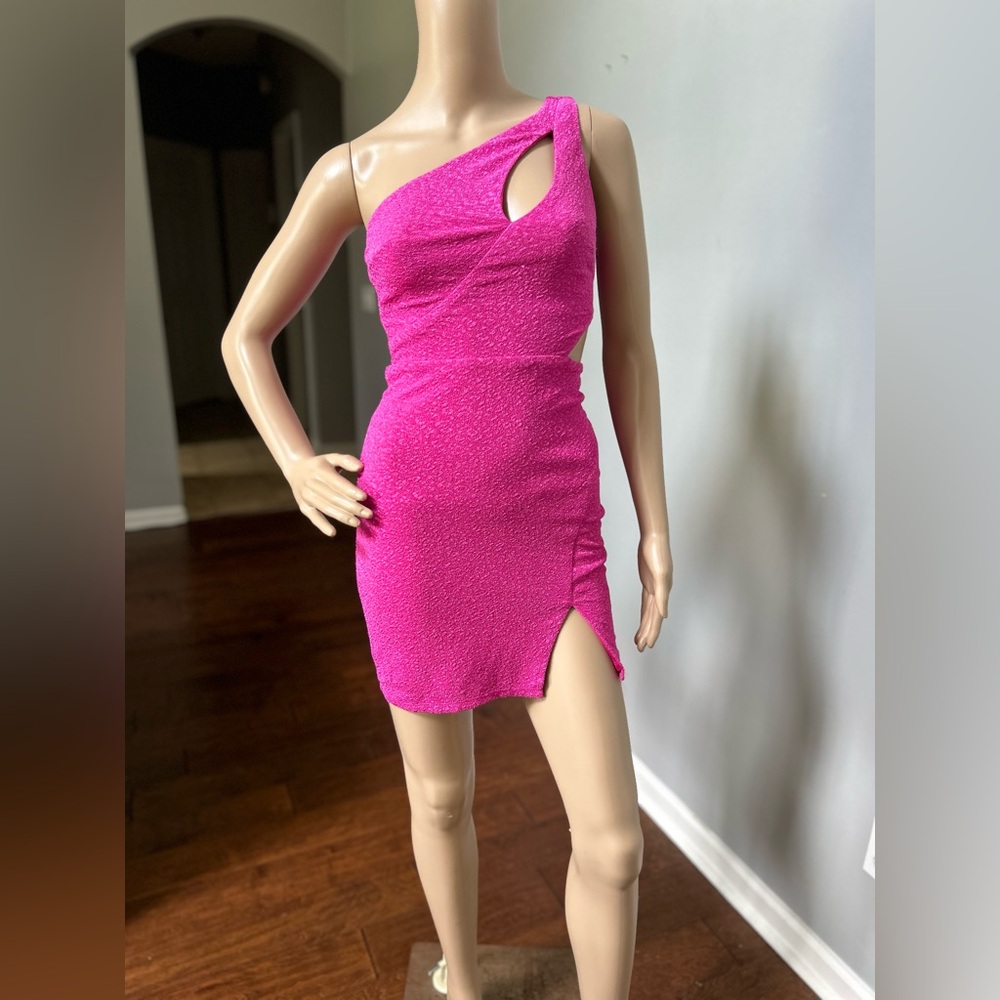 City Vibe Pink One Shoulder Cutout Dress